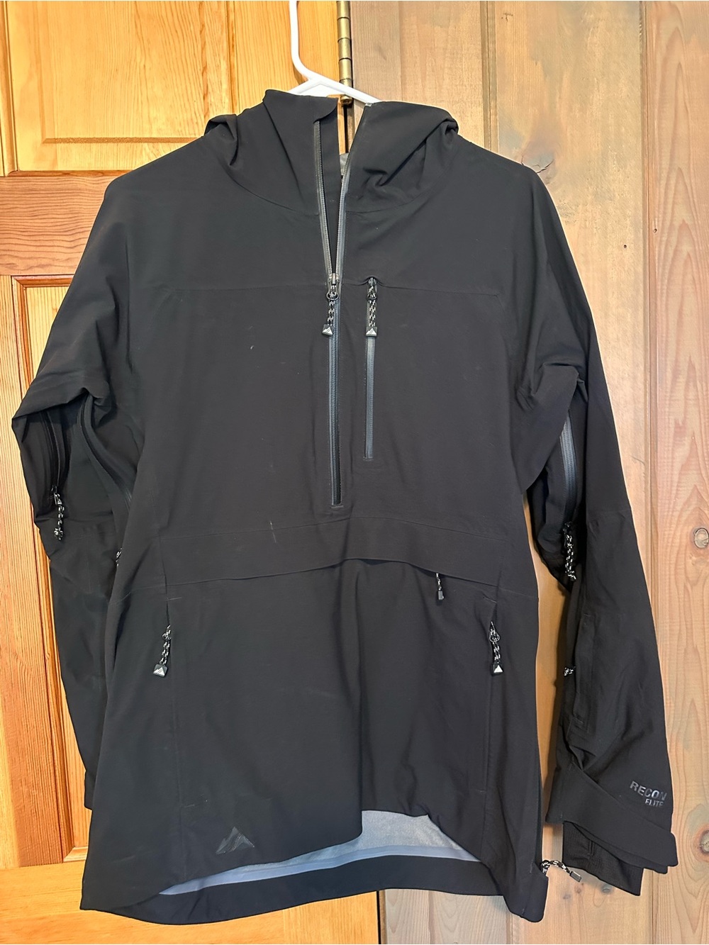 Women’s Strafe Black Hooded anorak ski Jacket